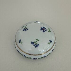 Tiffany & Co. White Porcelain Base